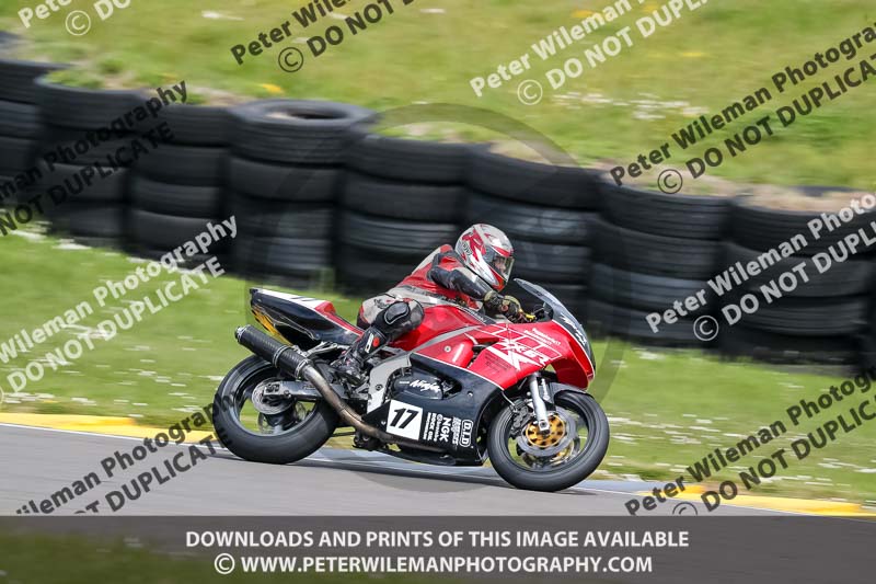 anglesey no limits trackday;anglesey photographs;anglesey trackday photographs;enduro digital images;event digital images;eventdigitalimages;no limits trackdays;peter wileman photography;racing digital images;trac mon;trackday digital images;trackday photos;ty croes